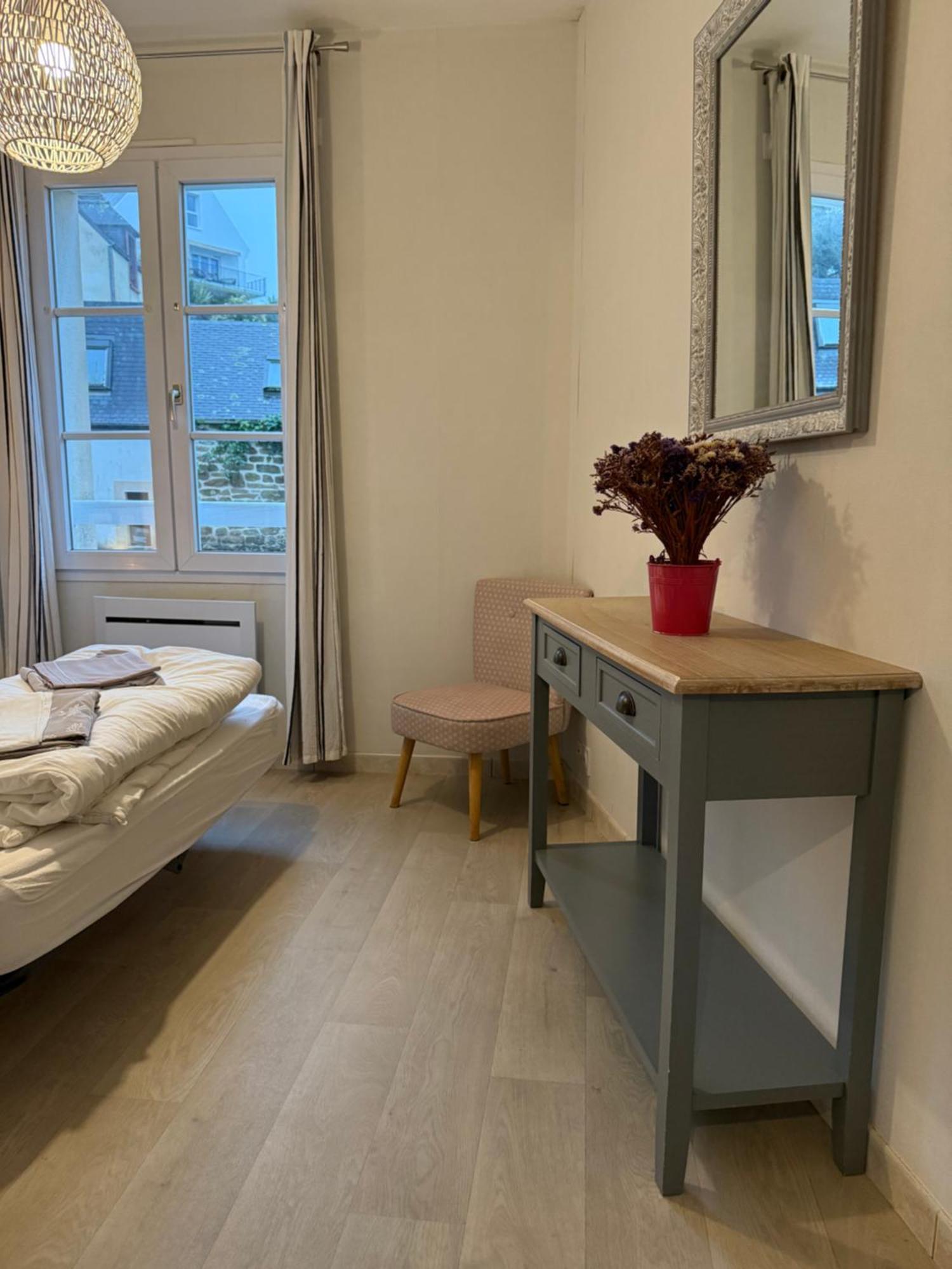 Appartement T2 Vue Sur La Riviere Avec Garage Privatif - Port De Saint-Goustan Оре Екстер'єр фото